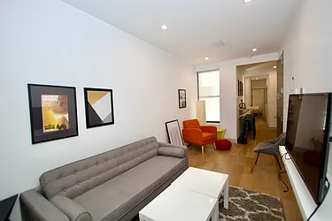 481 Chauncey Street, #3L