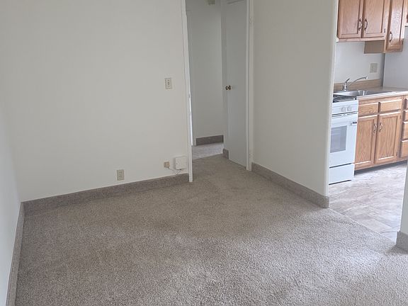 5th image of 3005 State St #8