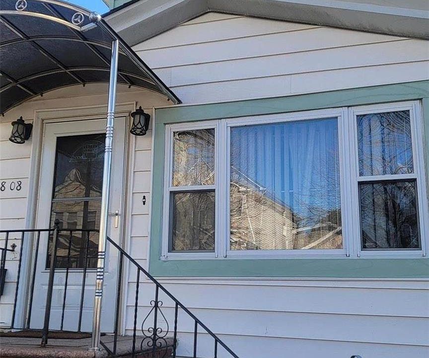 1st image of 148-08 133rd Avenue
