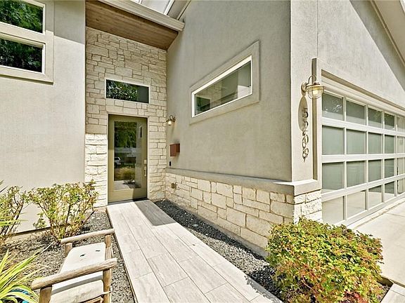 2nd image of 5209 Valley Oak Dr