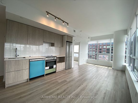 5th image of 395 Bloor St E #4902