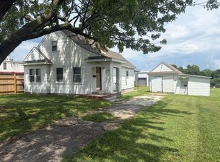 2348 N Campbell Avenue, Springfield, MO 65803