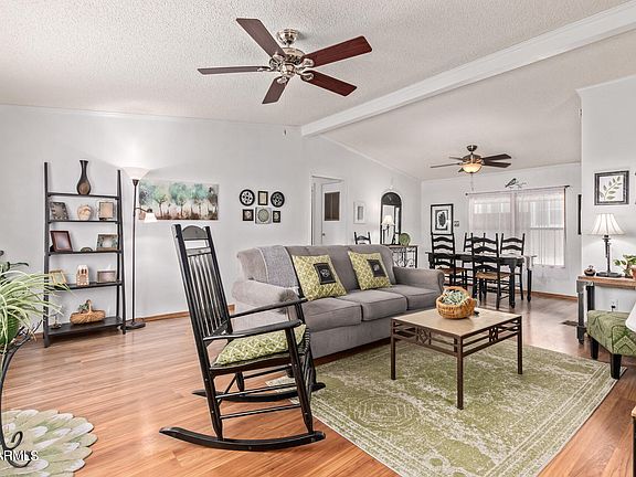 4th image of 2233 E BEHREND Drive #19