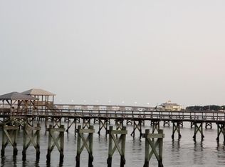 106 Chartres Dr, Bay Saint Louis, MS 39520