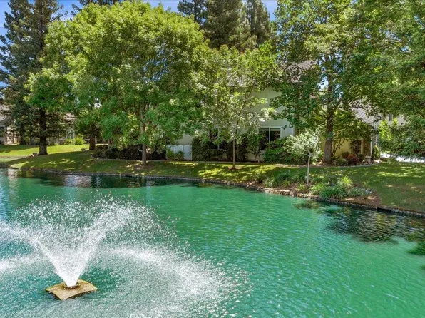2343 Dawson Cove Ln S, Clovis, CA 93611