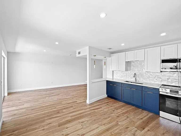 503 129th Ave E — Photo 22