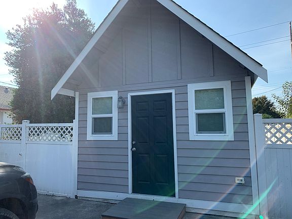 12x16 Heated outbuilding with loft