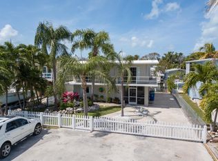 183 Azalea St, Plantation Key, FL 33036