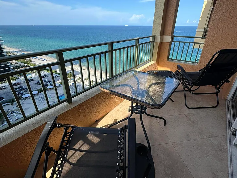 2080 S Ocean Dr #8 — Photo 12