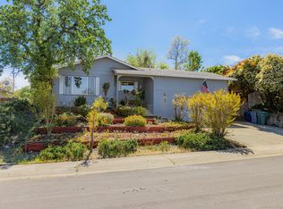 3777 Lake Forest Dr, Redding, CA 96003