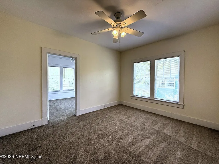 1329 Cherry St — Photo 13
