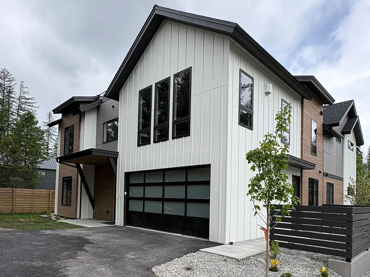 Building Photo - 1102 Obrien Ave