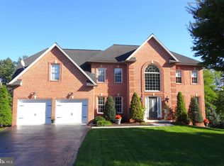 2505 Castlegreen Dr, Greencastle, PA