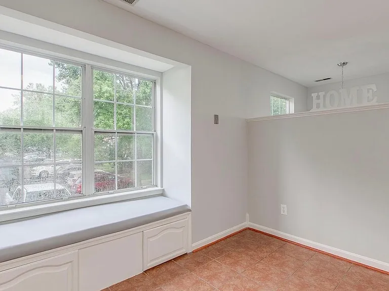 819 Jubal Way — Photo 12
