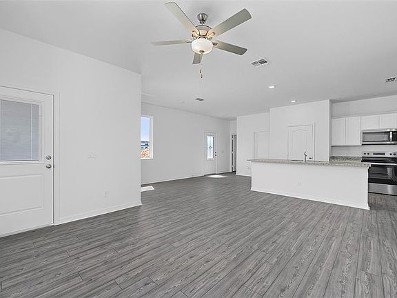 7th image of this home