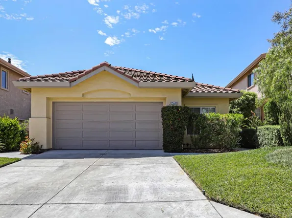 25518 Sunflower Ct, Salinas, CA 93908