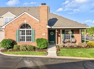 545 Chardonnay Ln, Lewis Center, OH 43035