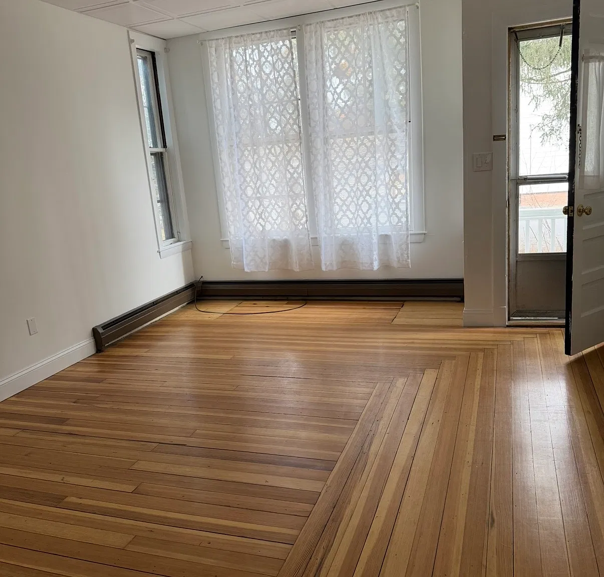 1 bed, 850 sqft, $1,800 — Photo 4
