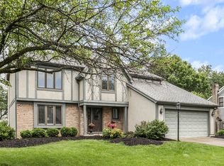 98 Ridge Side Dr, Powell, OH 43065