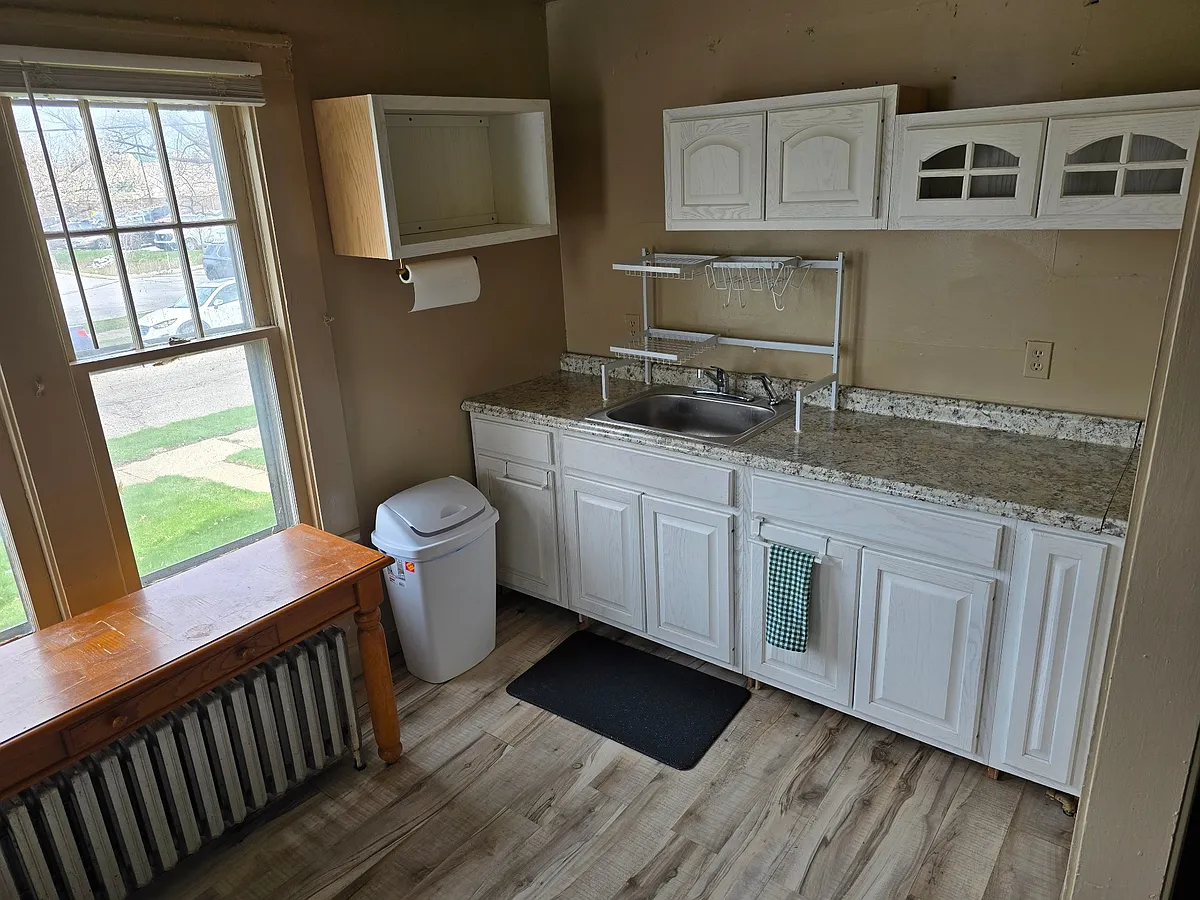 Building Photo - 17003 Albers Ave #1A