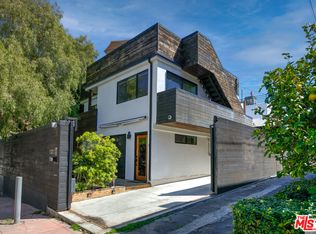 1001 Main St, Venice, CA 90291