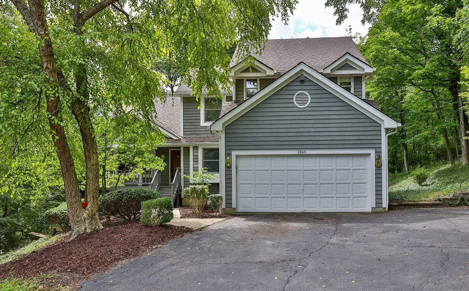 3845 Chimney Hill Dr, Blue Ash, OH 45241 Zillow