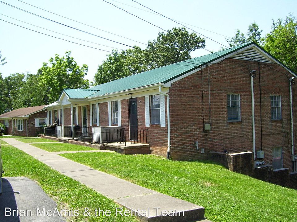 1st image of 208 Pinecrest Dr APT 4