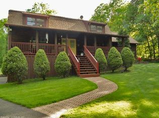 55 Daniel St, East Hampton, CT 06424