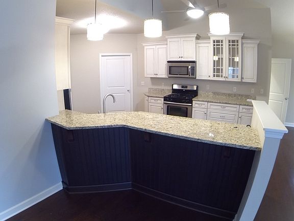 5th image of 4300 Westford Pl Unit 2D