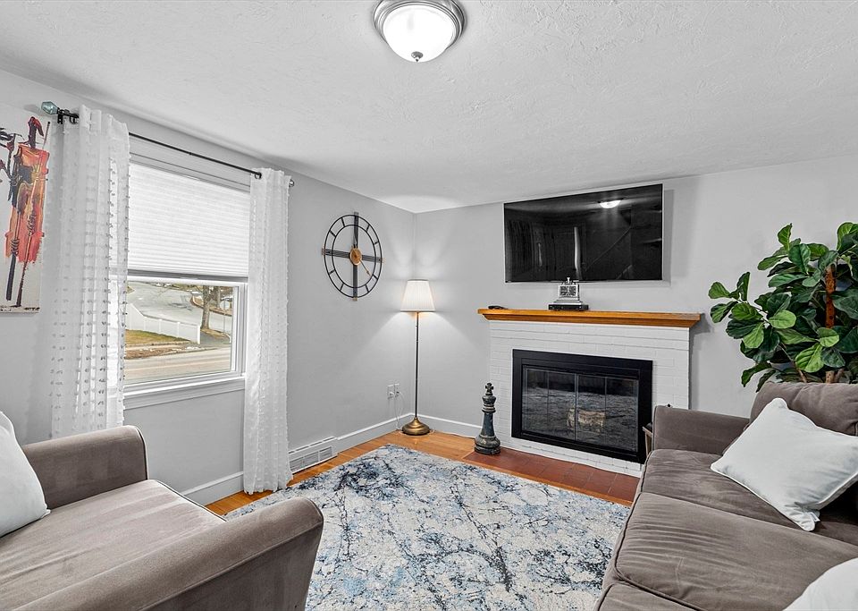 62 Bartholomew St, Peabody, MA 01960 Zillow
