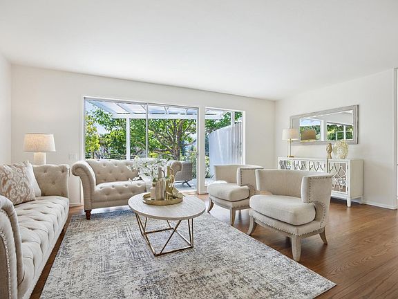 2nd image of 7 Keats Drive