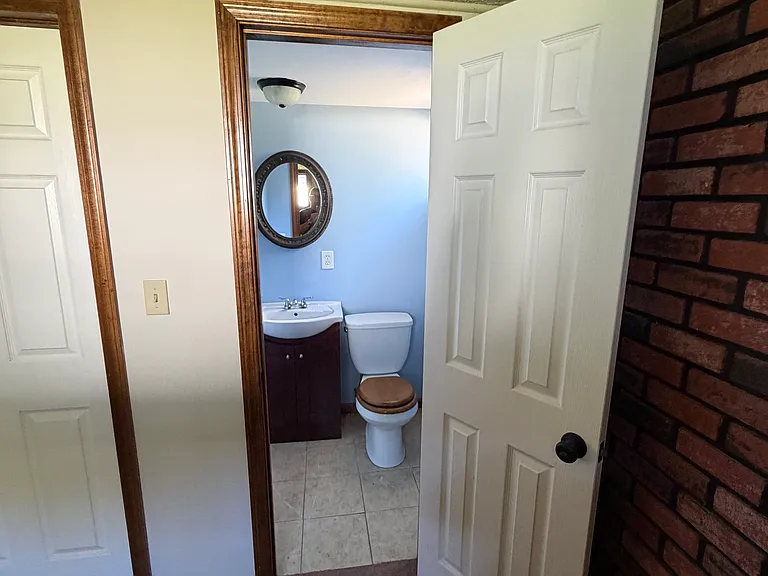 308 SW Sandstone Dr — Photo 11