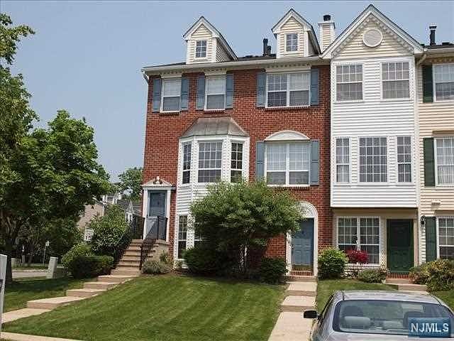 1st image of 1293 Hibiscus Ct