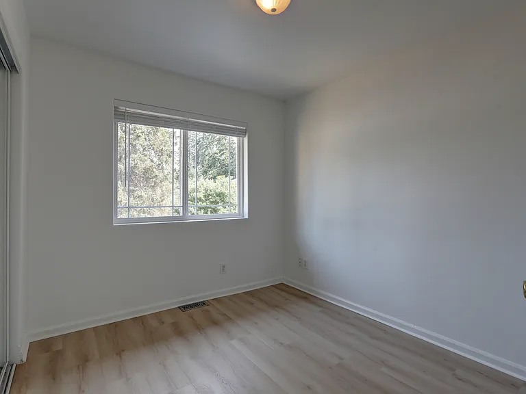 20302 Dayton Ave N #ADU — Photo 12