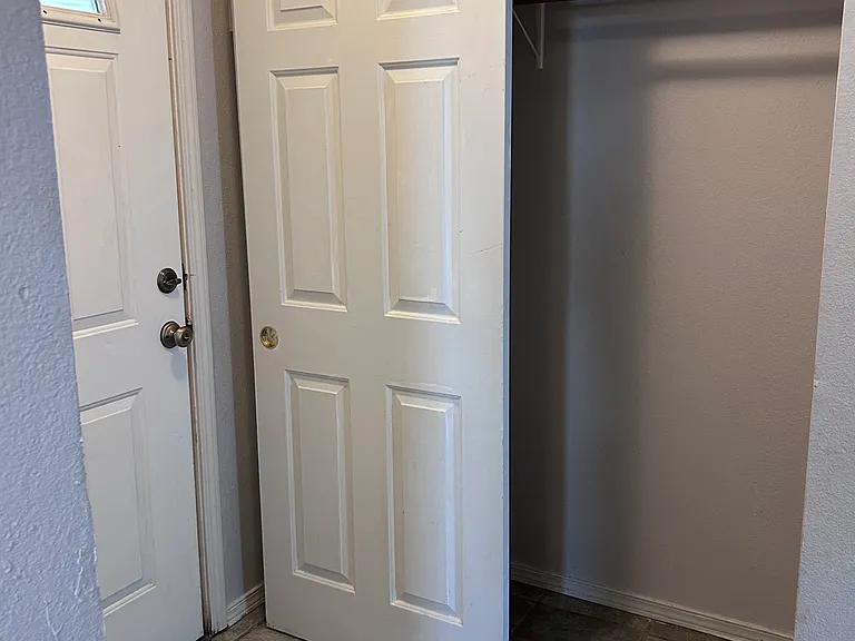 98 N Main St — Photo 6
