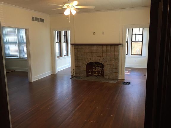 3rd image of 2002 Glenway Avenue # First Floor