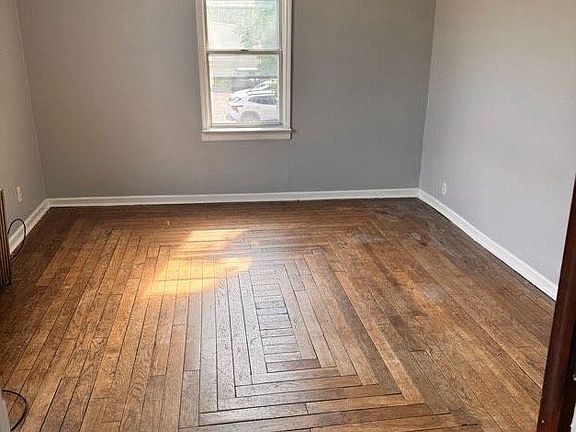 4th image of 102 N Lehigh Ave #3