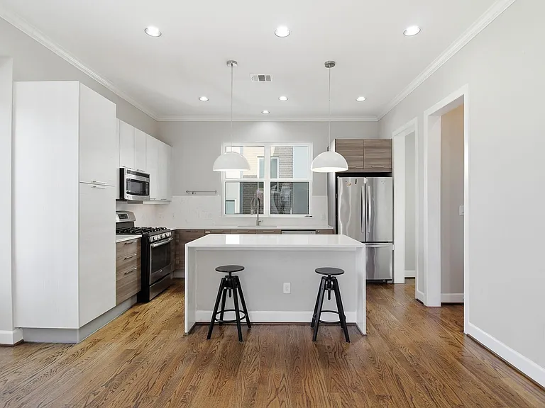 1224 Summer St — Photo 17