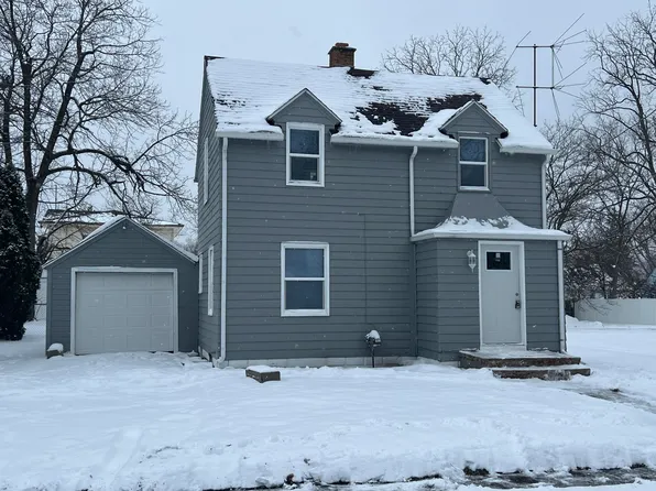 1219 Upland Dr, Kalamazoo, MI 49048