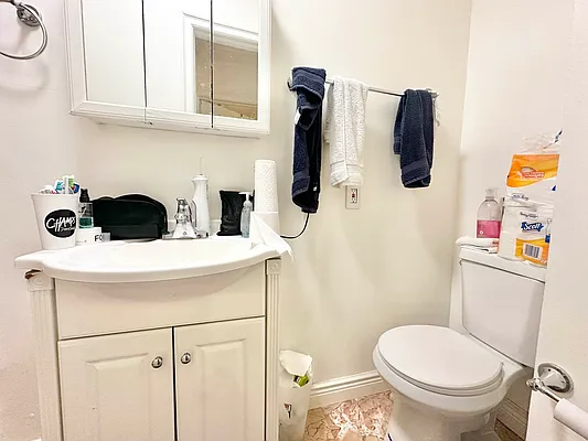 Rented by Brighton Management | media 16