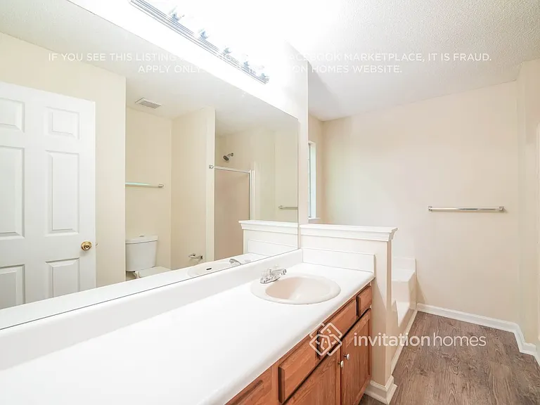 124 Woodmill Ct — Photo 12