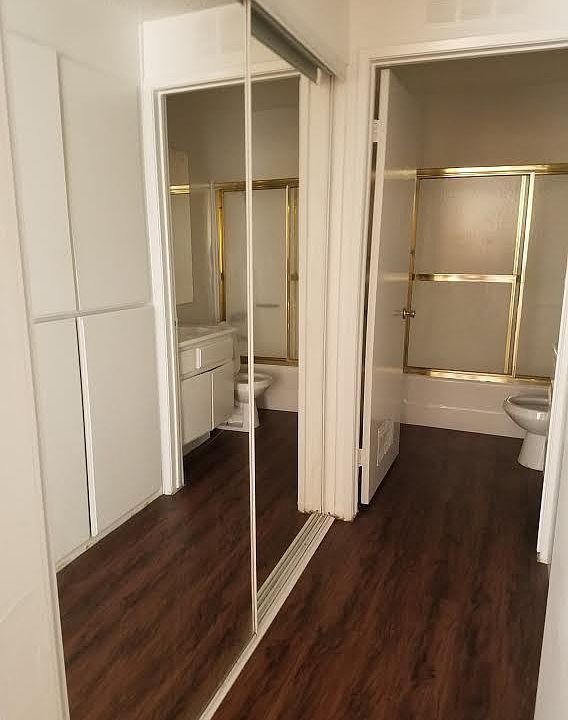 Closet/Toilet