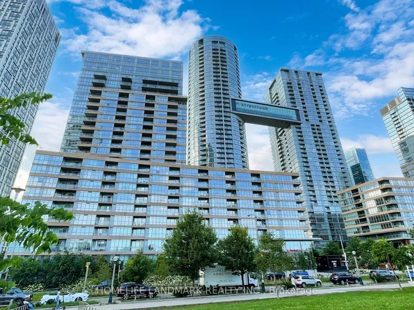 151 Dan Leckie Way #702, Toronto, ON M5V 4B2