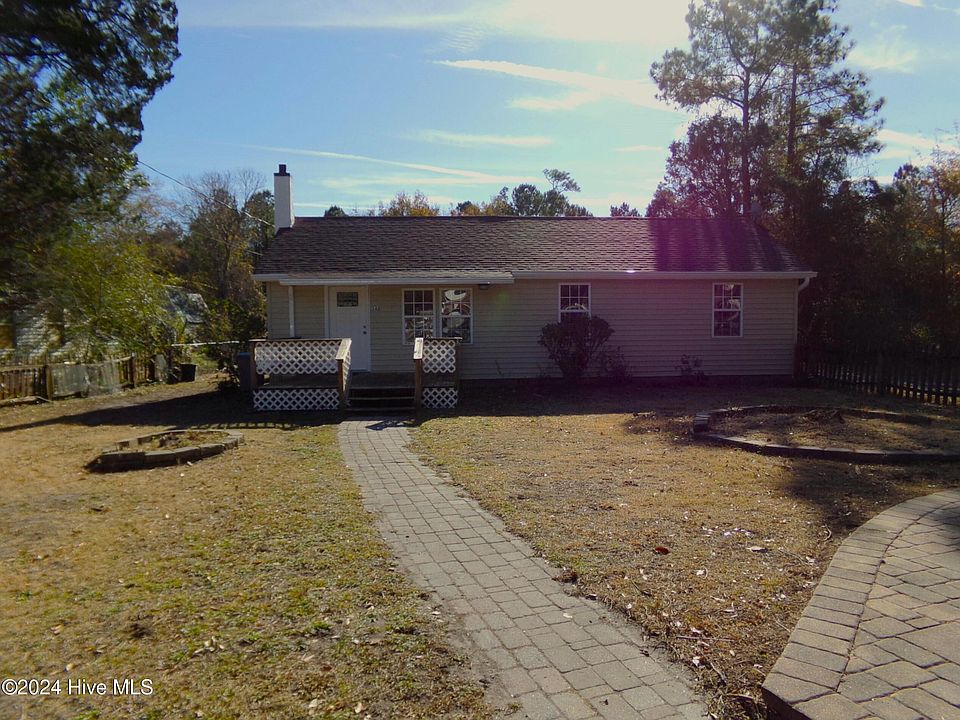 1st image of 163 Mann Blvd