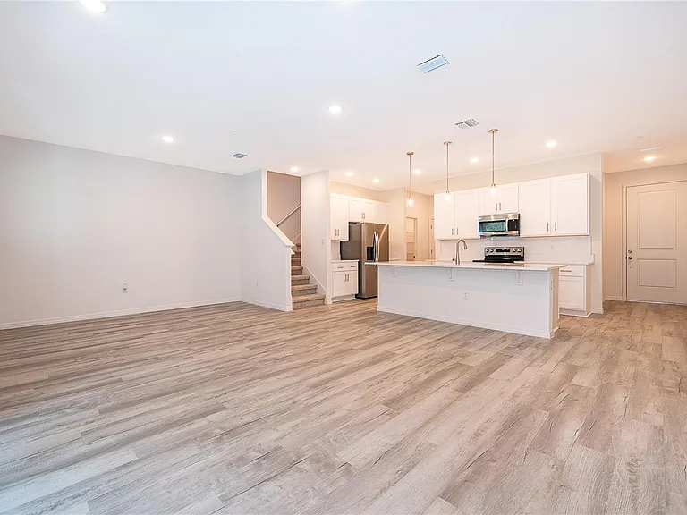 5261 Luisa Ct — Photo 14