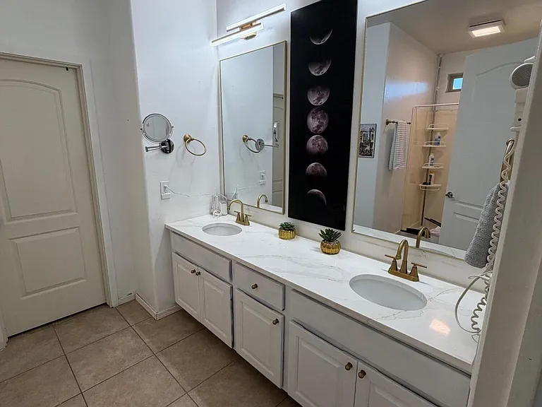 1507 E Apollo Rd — Photo 6