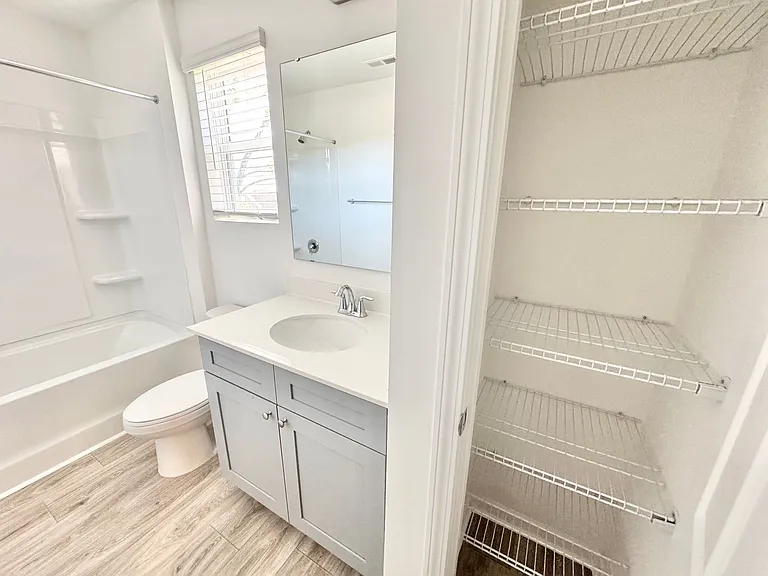 1400 Stork Dr — Photo 10