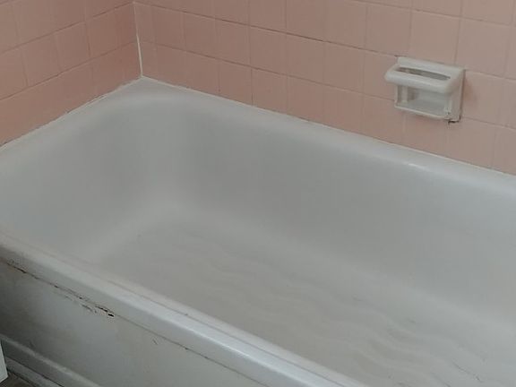 5th image of 1223 E 55th St