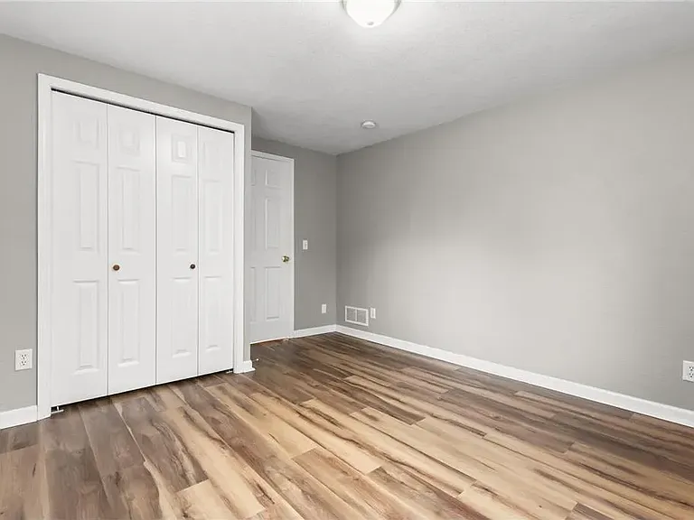 16546 Foliage Ave — Photo 12