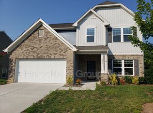 4056 Medina Ct, Pfafftown, NC 27040